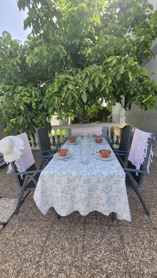 Casita De Invitados En Otura Esterno foto