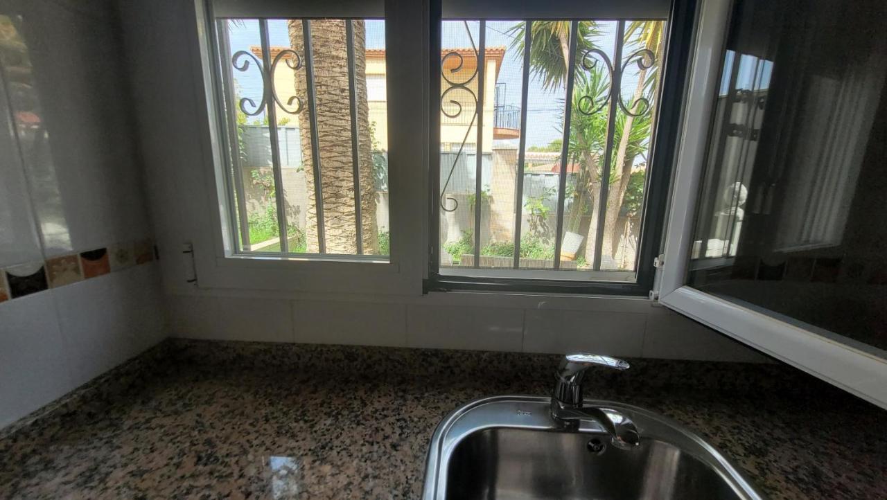 Casita De Invitados En Otura Esterno foto